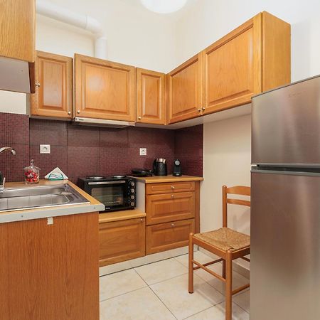 Nostos Apartment, With A Spacious Backyard Artemida  Exterior photo